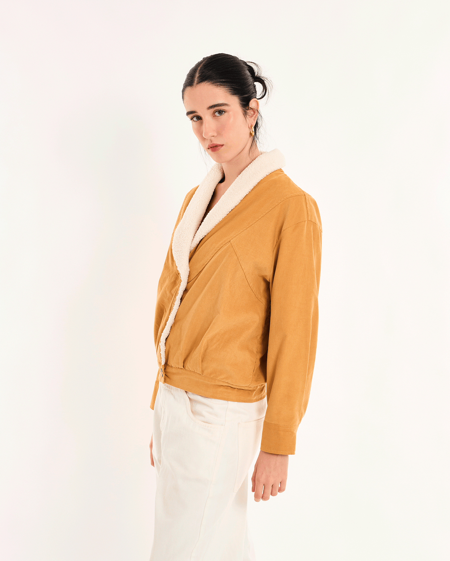 BEIGE JACKET